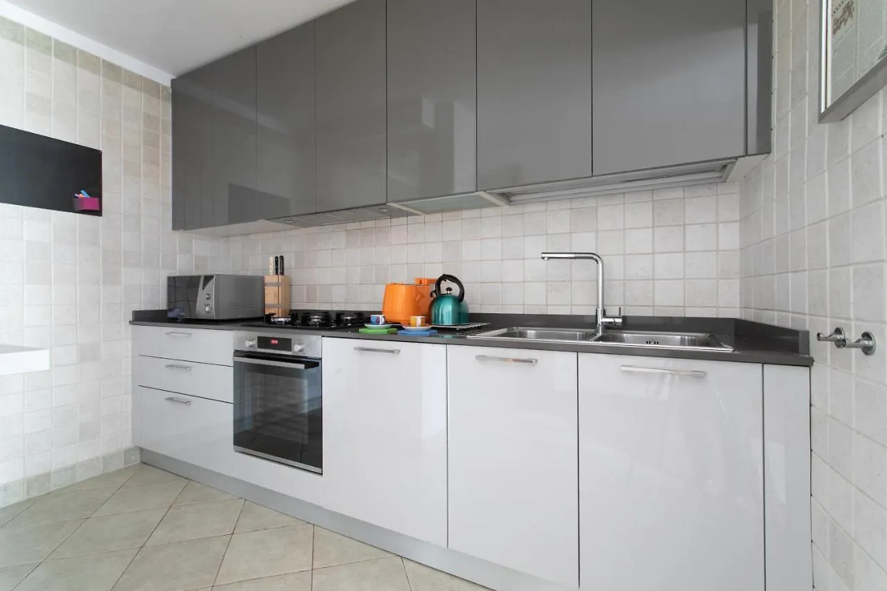Casa Anna - 2 Bedrooms Apartment بادوفا